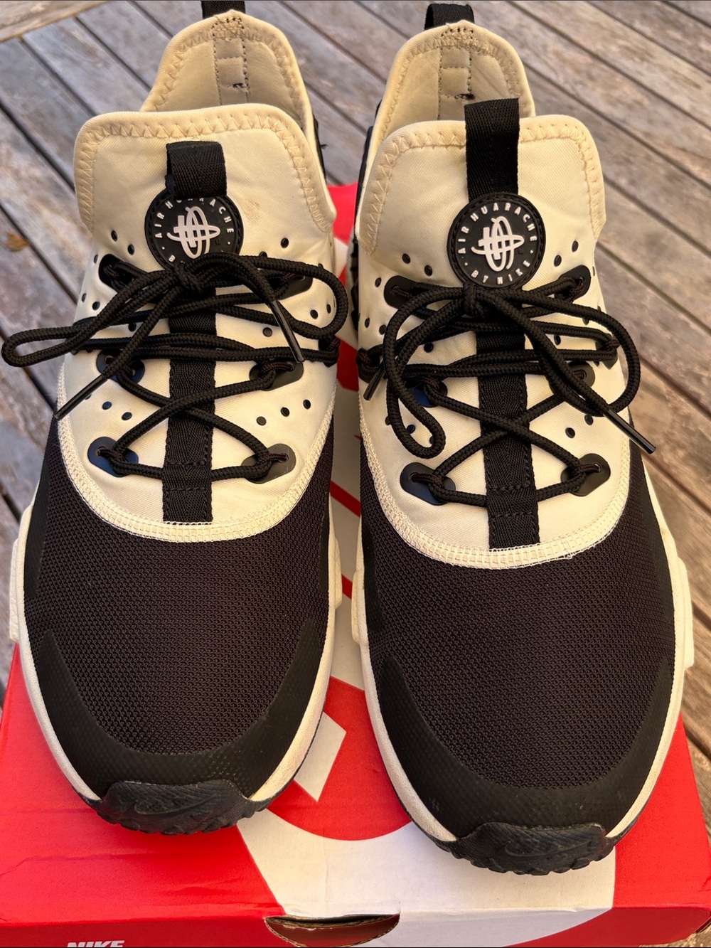 Nike White and Black Air Huarache Sneakers - Picture 5 of 7